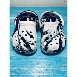 Toddler Classic Black and White Marbled Clog Size 4